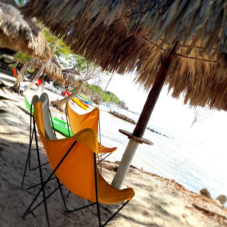 Isla Luna Beach Baru Exterior photo