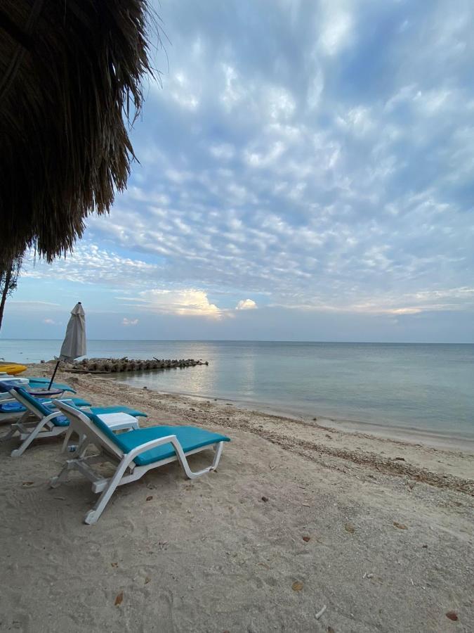 Isla Luna Beach Baru Exterior photo